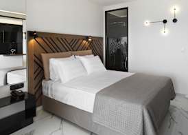 Assano Seafront Luxury 4