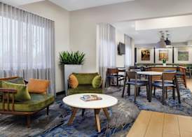 Fairfield Inn by Marriott Philadelphia Airport 2