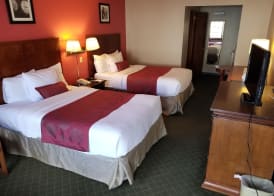 Ramada by Wyndham Flemington 4