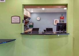 Extended Stay America Select Suites - Colorado Springs 3