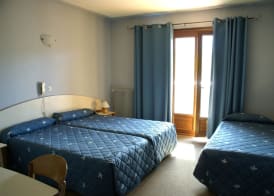Hotel Cyrnea 5