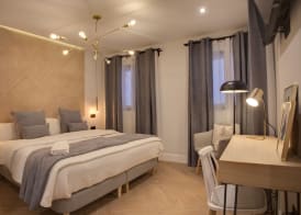 SUITES YOU Soho 2