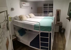 hostal olozaga 5