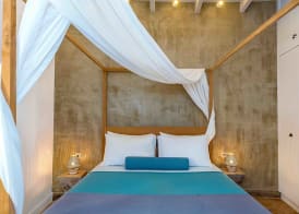 Lithinon Luxury Suites 5