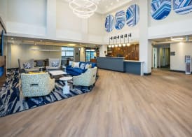 Comfort Inn & Suites 4
