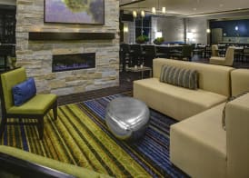 Holiday Inn INDIANAPOLIS CARMEL by IHG 2