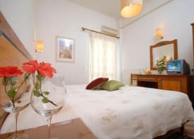 Barbouni Hotel & Studios 5