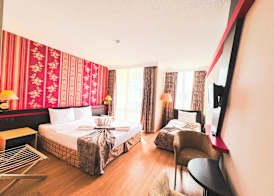 Senza Sunset Beach Hotel 4