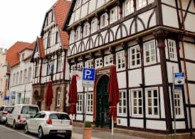 Alt Warburg 3