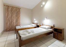 Apollo Hotel 5