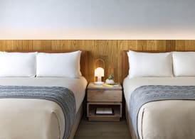 1 Hotel Toronto 5