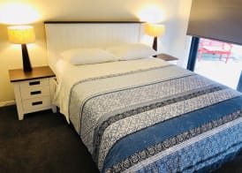 Apollo Bay Seal Apartments 5