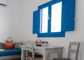 Santorita Suites 2
