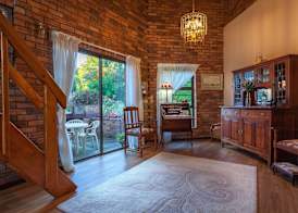 Jenny's Guest House 2