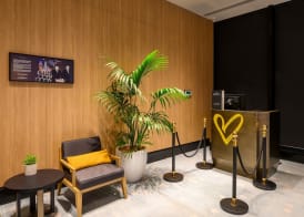 Novotel Melbourne Central 4