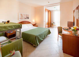 Hotel Gabriella 4