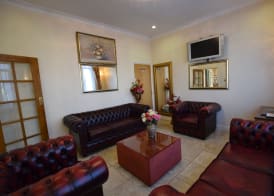 Cranbrook Hotel 2