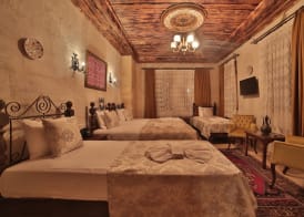 Caravanserai Inn Hotel 4