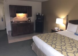 Baymont by Wyndham Kokomo 5