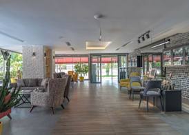 Laren Sea Side Hotel Spa 2
