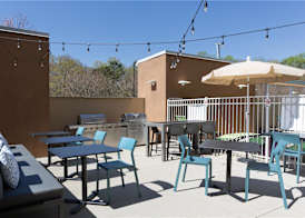 Home2 Suites by Hilton Greenville Airport 3