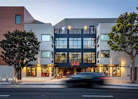 Infinity Hotel San Francisco, Tapestry Collection by Hilton 3
