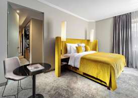 Mamaison Hotel Chain Bridge Budapest 5