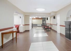 Ramada Hotel & Conference Center by Wyndham Edgewood 2