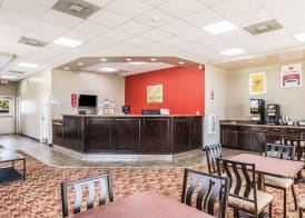 Econo Lodge Garden City - Savannah 2