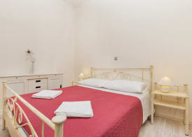 Lausion Apartments 4
