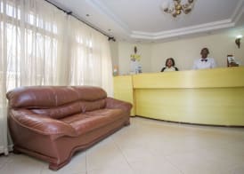 Tiptone Hotel 2