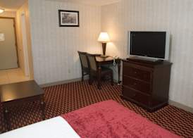 Hampton Falls Inn 4