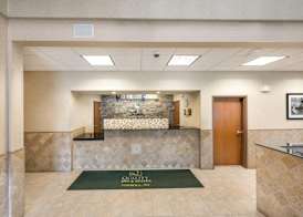 Quality Inn & Suites Fishkill South near I-84 3