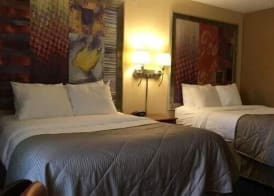 Howard Johnson by Wyndham Merrillville 5