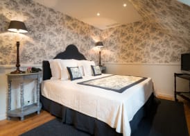 Canalside House - Luxury Guesthouse 3