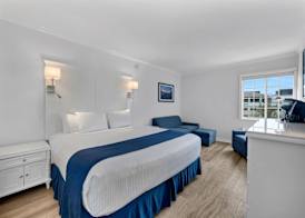 Bayfront Inn 5th Avenue 4