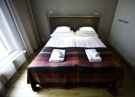 Levi Suites Unna Mànnu 4