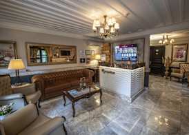Mezzo Hotel 5
