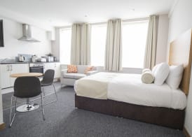 Wellington Apartments 4