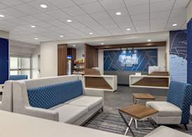 Holiday Inn Express & Suites PHOENIX - MIDTOWN by IHG 3