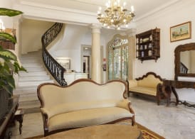 Hotel Diana 2