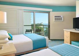 Waikiki Circle Hotel by Castle 4