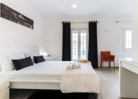 Downtown Palma Suites by Homing 5