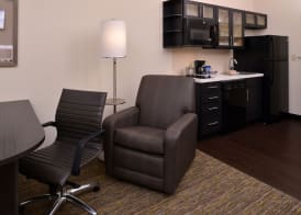Candlewood Suites MORGANTOWN-UNIV WEST VIRGINIA by IHG 4