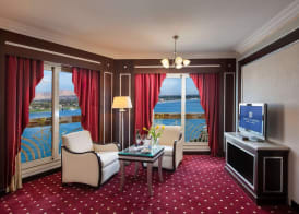 Sonesta St. George Hotel - Convention Center 5
