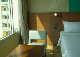 Riverside Bangkok Hotel 2