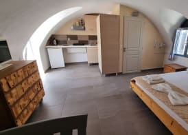 Leon Lux Apartments 3