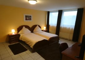 Euro-Hotel 3