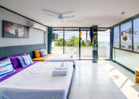 Happy Jomtien - Direct Beach Access, Sea View & Central Location 4