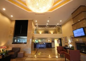 Holiday Inn HAZLET by IHG 2
